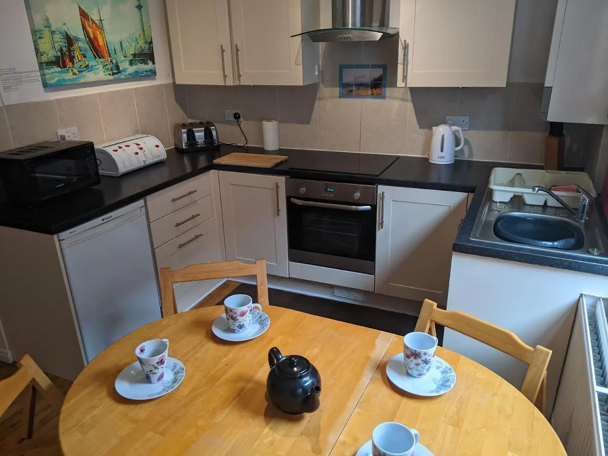 Dom wakacyjny Endeavour Cottage Whitby Sleeps 6