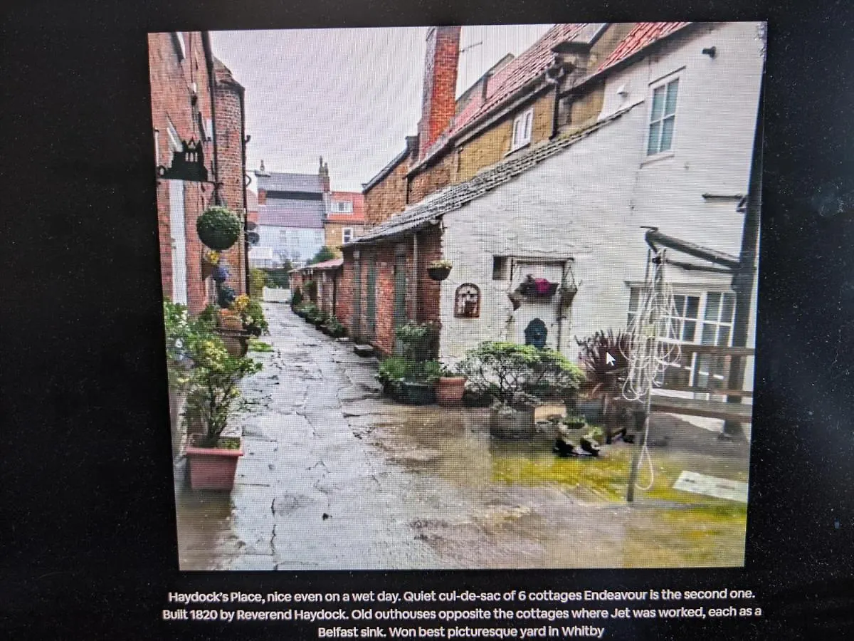 Endeavour Cottage Whitby Sleeps 6 United Kingdom