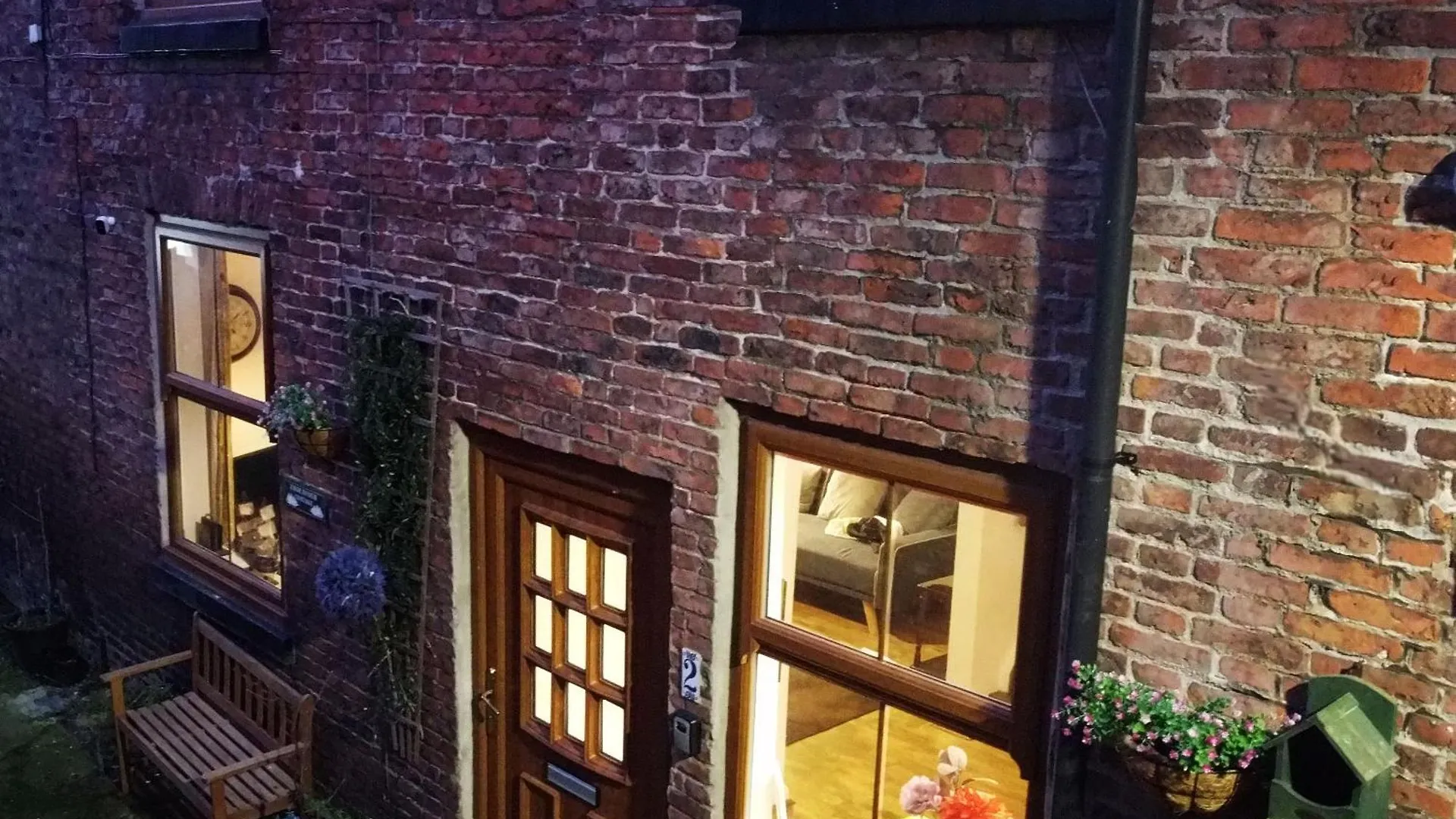 Dom wakacyjny Endeavour Cottage Whitby Sleeps 6